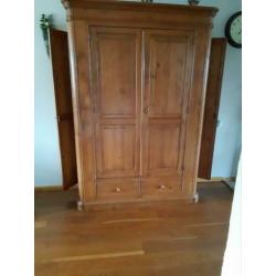 Grote mooie kast