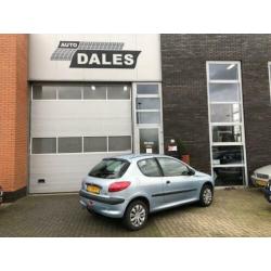 Peugeot 206 1.1 XR Nieuwe apk