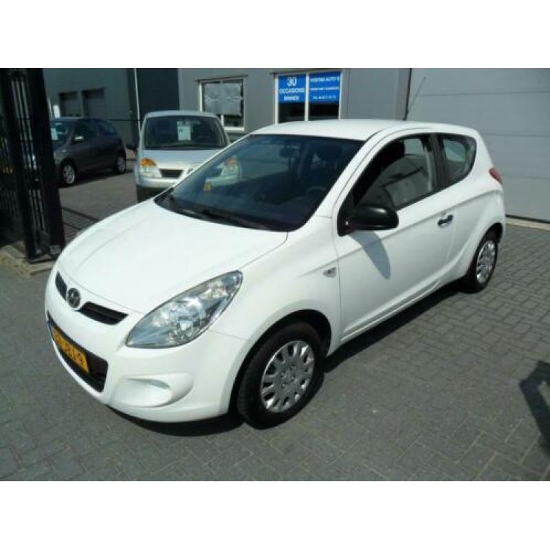 Hyundai I20 1.2i ActiveVersion , SPORTIEF MODEL, APK TOT 17