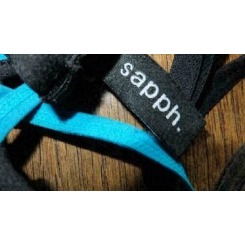 SAPPH zwart/turquoise voorgevormde BH mt 70A