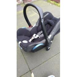 Maxi-cosi cabriofix