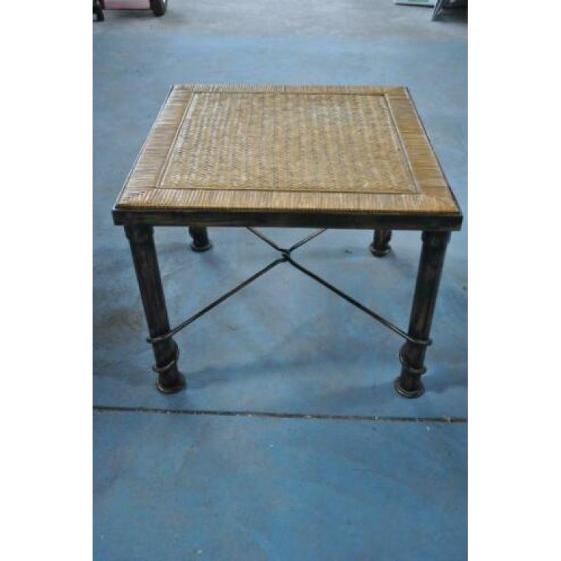 Bijzettafel, tafel, riet, metaal