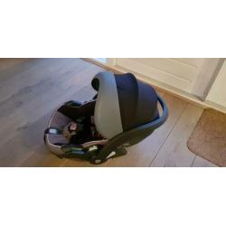 Autostoel Besafe Izi Go (inclusief Bugaboo adapters)