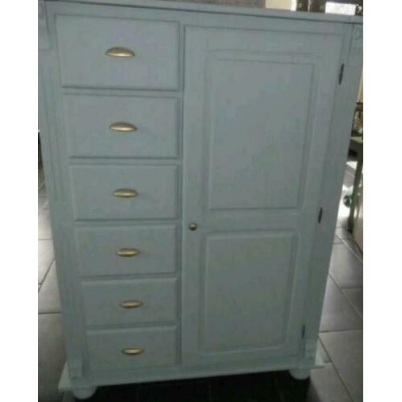 Meidenkast commode ladenkast wandkast grenen hout zie foto's