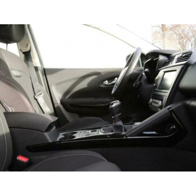 Renault Kadjar 1.5 dCi Intens NAVI / PDC / NAVI (bj 2015)