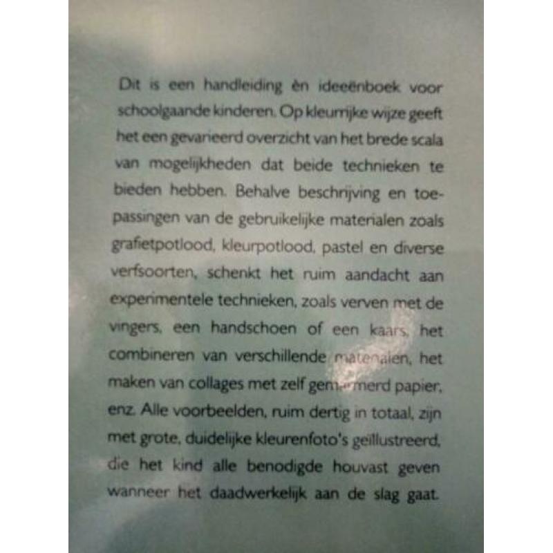 Pakket 2x Knutselboeken hobbyboeken tekenen incl werkbladen