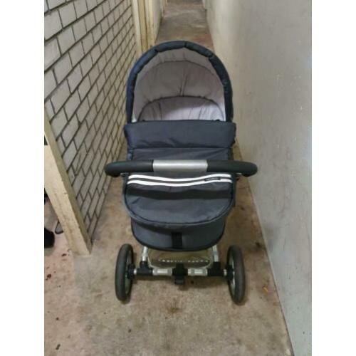 Netty mutsy kinderwagen met adapters