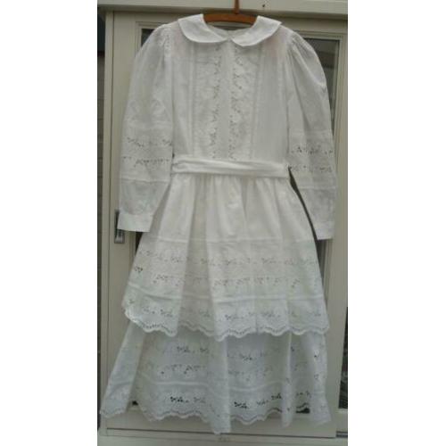Wit Broderie Communie jurkje