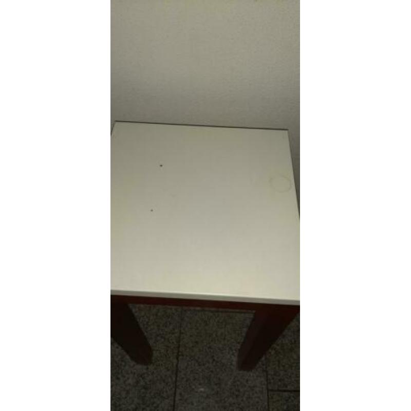 Hoog tafeltje bijzettafeltje 72 cm hoog 40×40 WEG=WEG