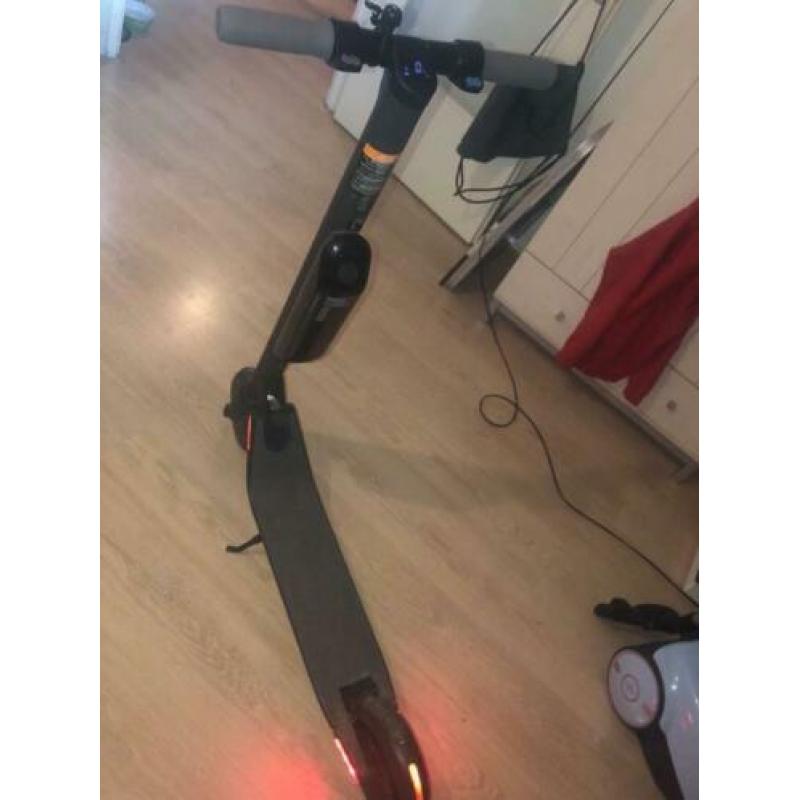 Ninebot-Segway ES4