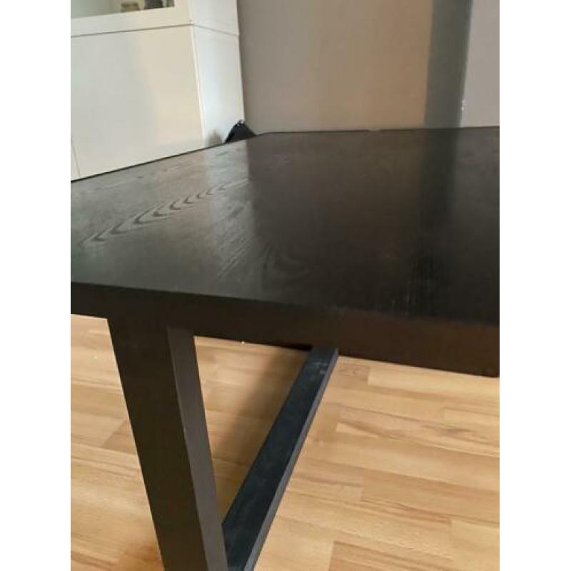 Zwarte salontafel