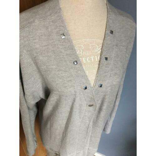 Heel mooi Vest van Adia mt M = 46/48