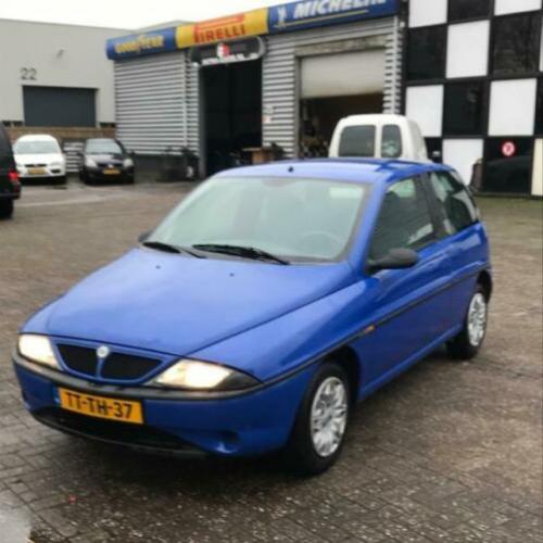 Lancia Ypsilon 1.1 elefantino Zeer nette auto. (bj 1998)