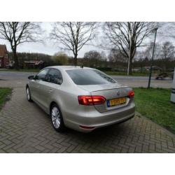 Volkswagen Jetta 1.4 TSI Hybrid Highline Automaat / Bi-Xenon
