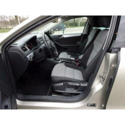 Volkswagen Jetta 1.4 TSI Hybrid Highline Automaat / Bi-Xenon