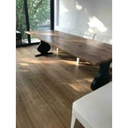 Eettafel 12 personen (massief hout eiken blad) nwpr €1500,-