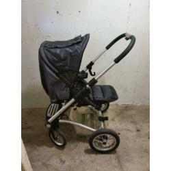 Netty mutsy kinderwagen met adapters
