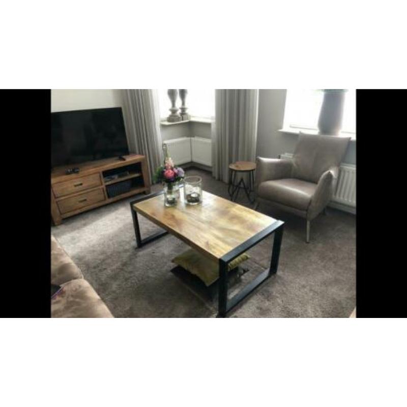 NIEUW!!!! Salontafel industrieel