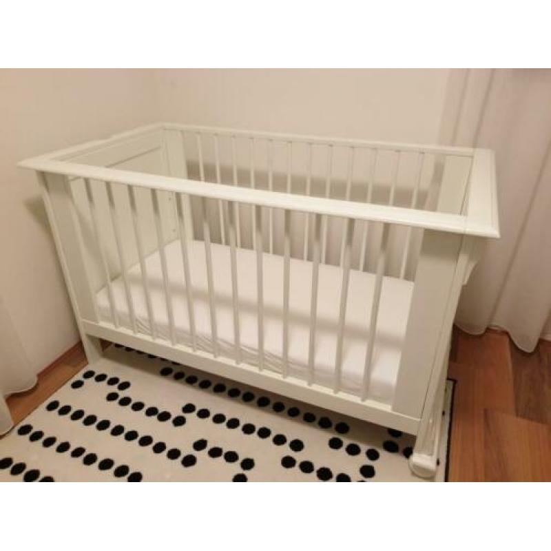 Prachtig vintage ledikantje / babybedje