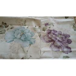 Ashley 2 lappen stof bloem lila/lichtblauw 145 x 116 cm