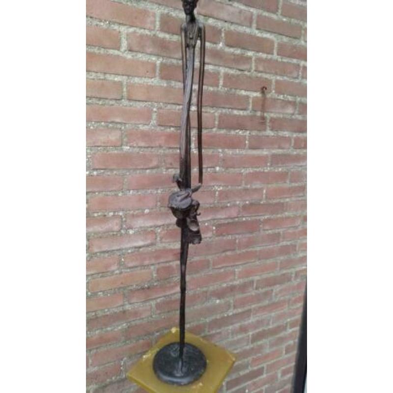 bronzen beeld
