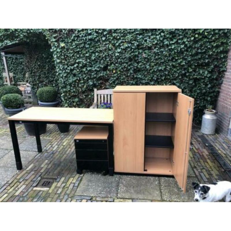 Werndl Bureau set.