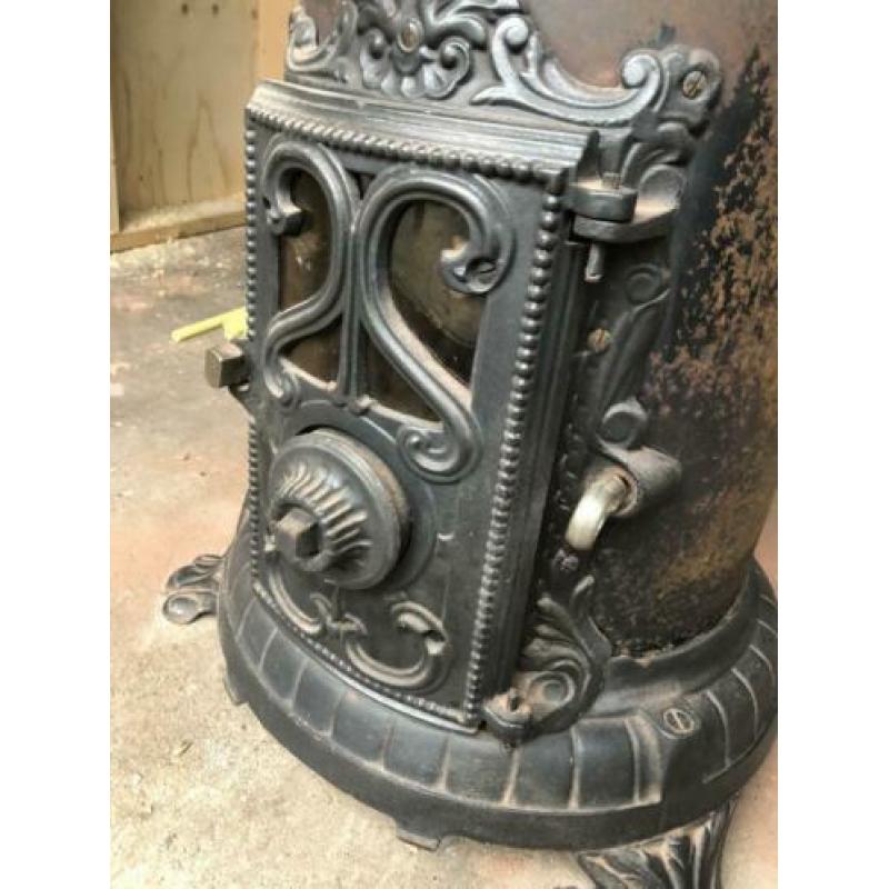 Prachtige Godin houtkachel