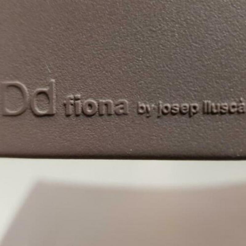 58 x Josep Llusca terrasstoelen, design stoel Dd Fiona. 244