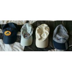 4 petten pet Cavalor Kingsland Pikeur Harry's-Horse