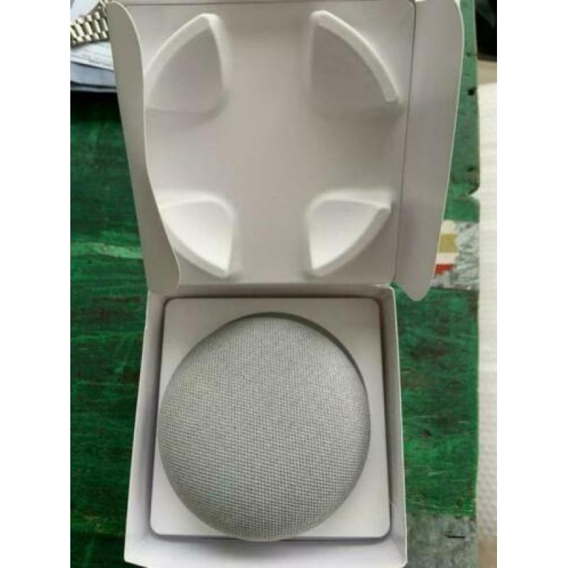 Google Home Mini