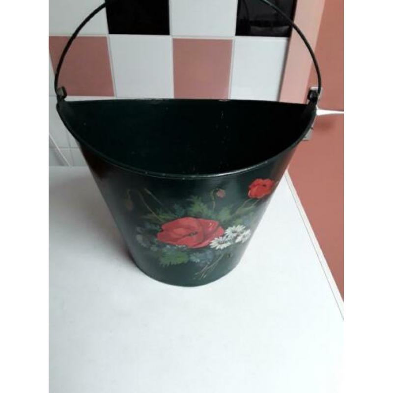 antieke/brocante bak. turfbak. plantenbak
