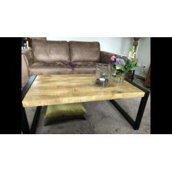 NIEUW!!!! Salontafel industrieel