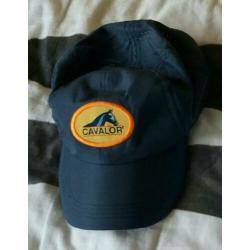 4 petten pet Cavalor Kingsland Pikeur Harry's-Horse