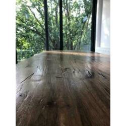 Eettafel 12 personen (massief hout eiken blad) nwpr €1500,-