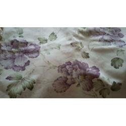 Ashley 2 lappen stof bloem lila/lichtblauw 145 x 116 cm