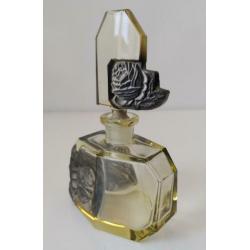 Art Deco parfumfles geslepen kristal, rozen in reliëf. Mooi!