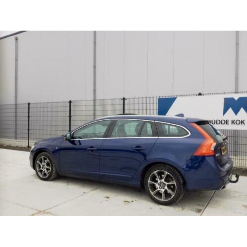 Volvo V60 2.0 D4 Ocean Race | Aut | Trekhaak | Leder | Camer