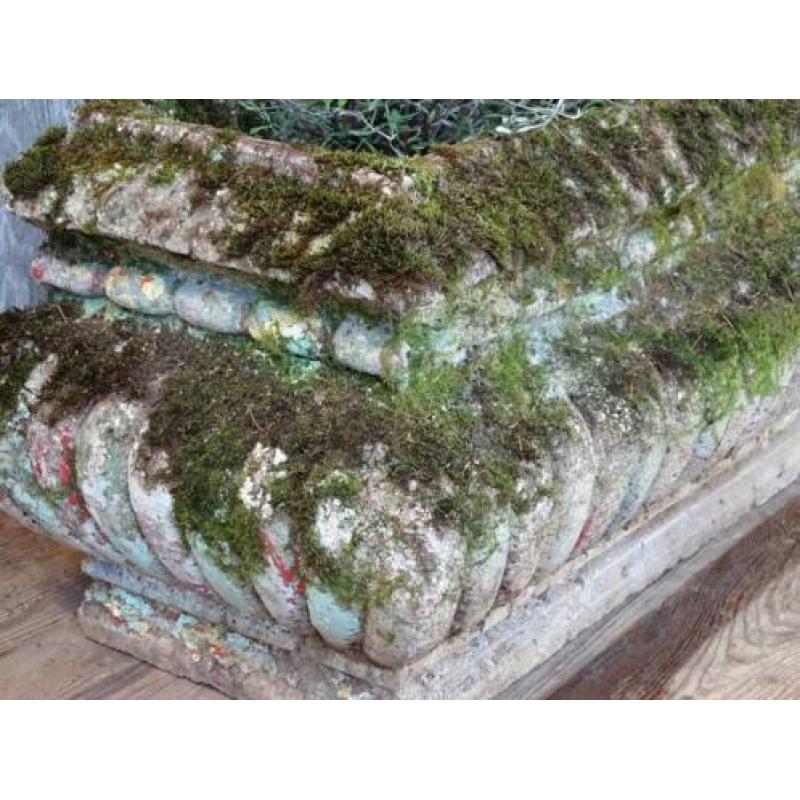 Antieke Franse stenen jardiniere