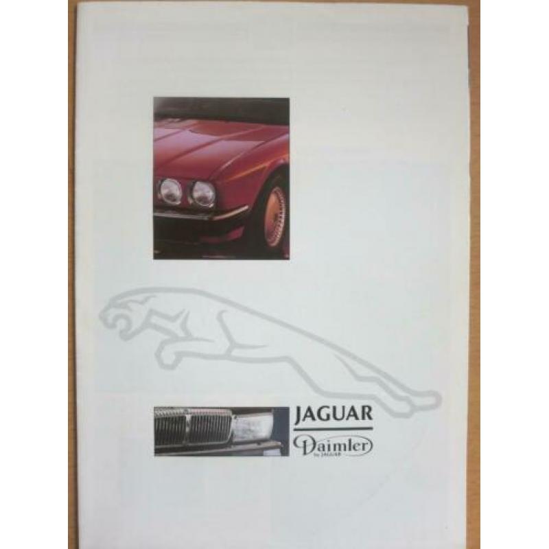 mooie uitvouwfolder Jaguar en Daimler met oa XJ en XJS