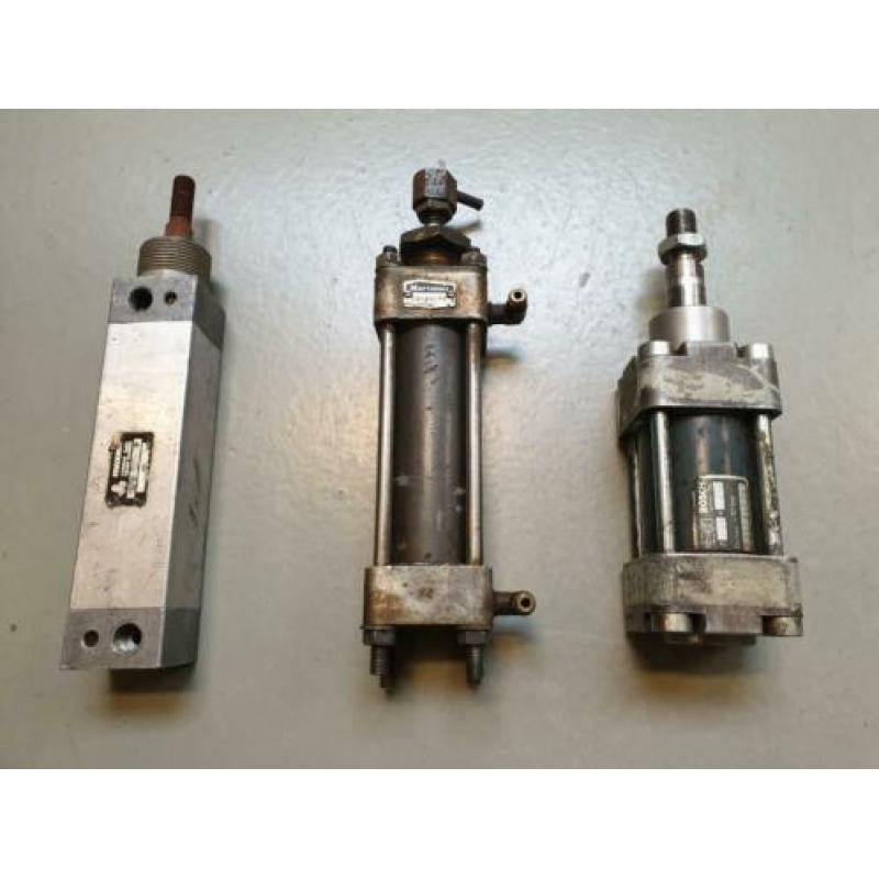 Pneumatische cilinders