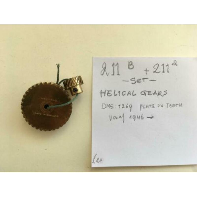meccano deel #211a en 211b (set) Helical gears >1946