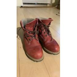 Timberland maat 38 rood weinig gedragen