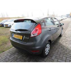 Ford Fiesta 1.5 TDCi Style Ultimate Lease Edition Navi Airco