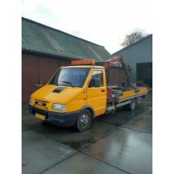 Iveco Daily incl kraan en knijpbak