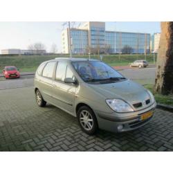 Renault Scénic 1.6-16V Expression