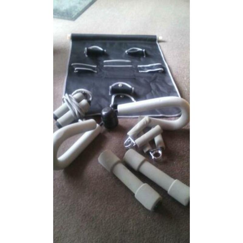 5 delige fitness set met handige opbergzak