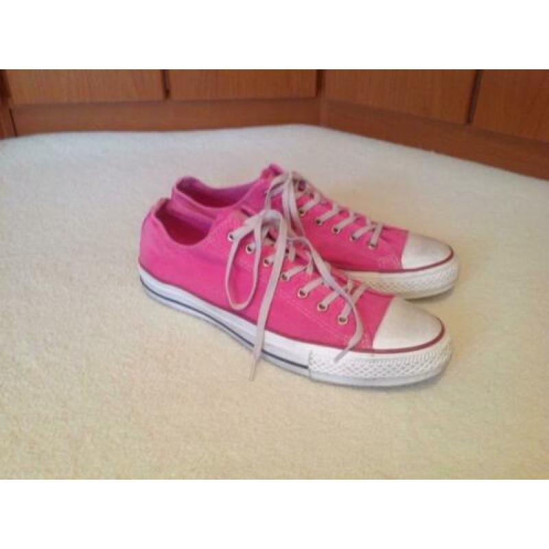 Prachtige roze schoenen van het merk All Star converse