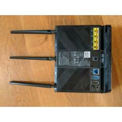 Asus RT-AC68U router + 3 Asus EA-N66 access points