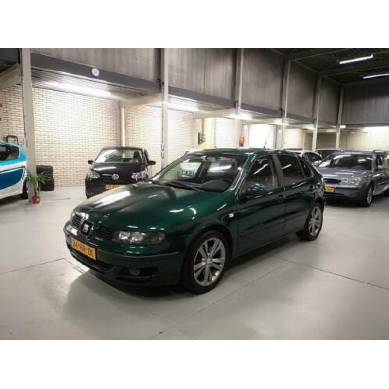 SEAT Leon 1.8-20VT Sport NAP|NIEUWEAPK|17'FR|BOEKJE|TOPSTAAT