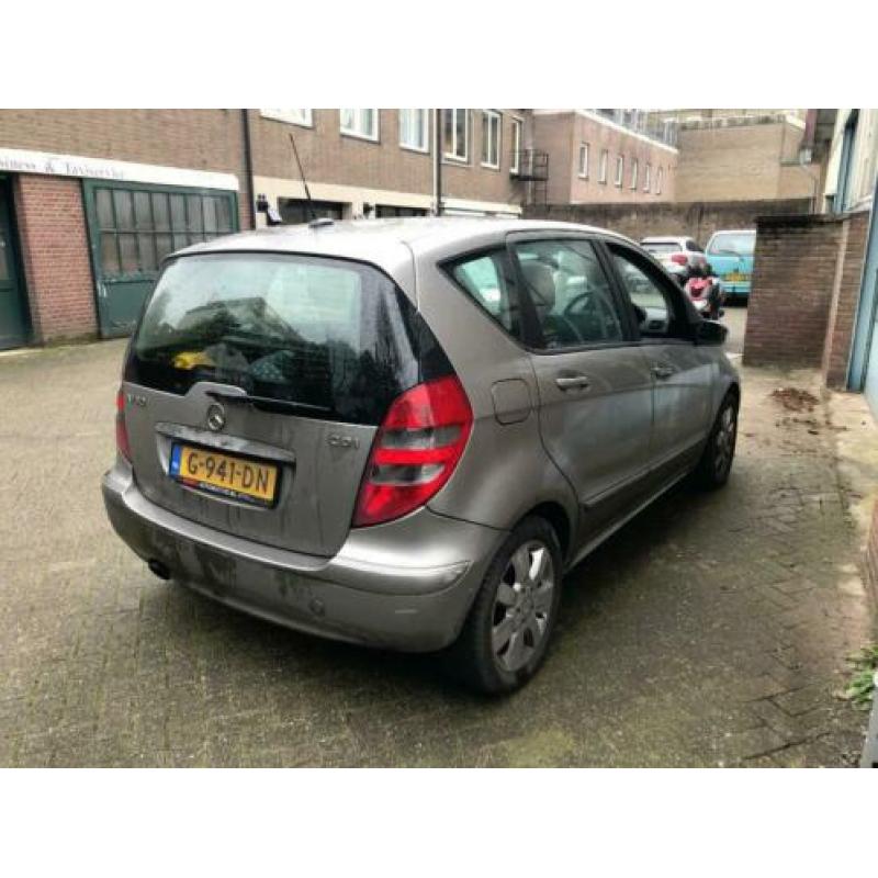Mercedes A 180 CDI 2008 Grijs RHD Transmissie defect